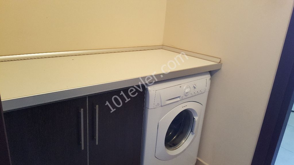 Lefkoşa köşlüciflikte kiralık eşyalı 2+1 daite.