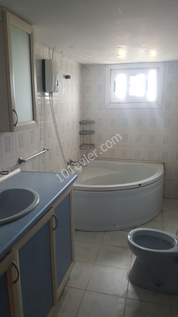 Flat To Rent in Gönyeli, Nicosia