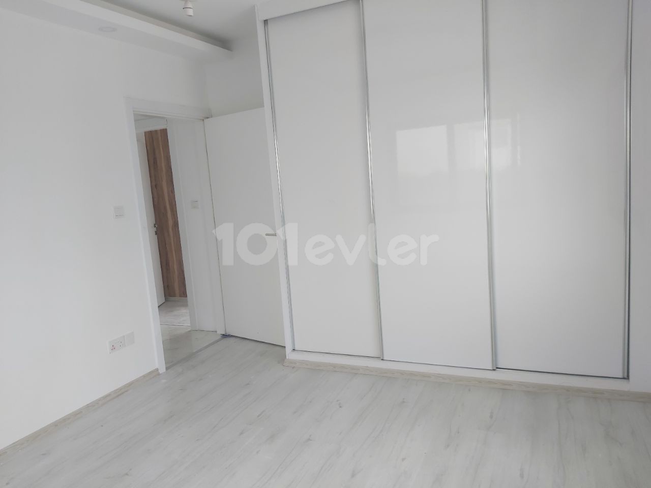 3+1 ground floor apartment for rent in Gonyel