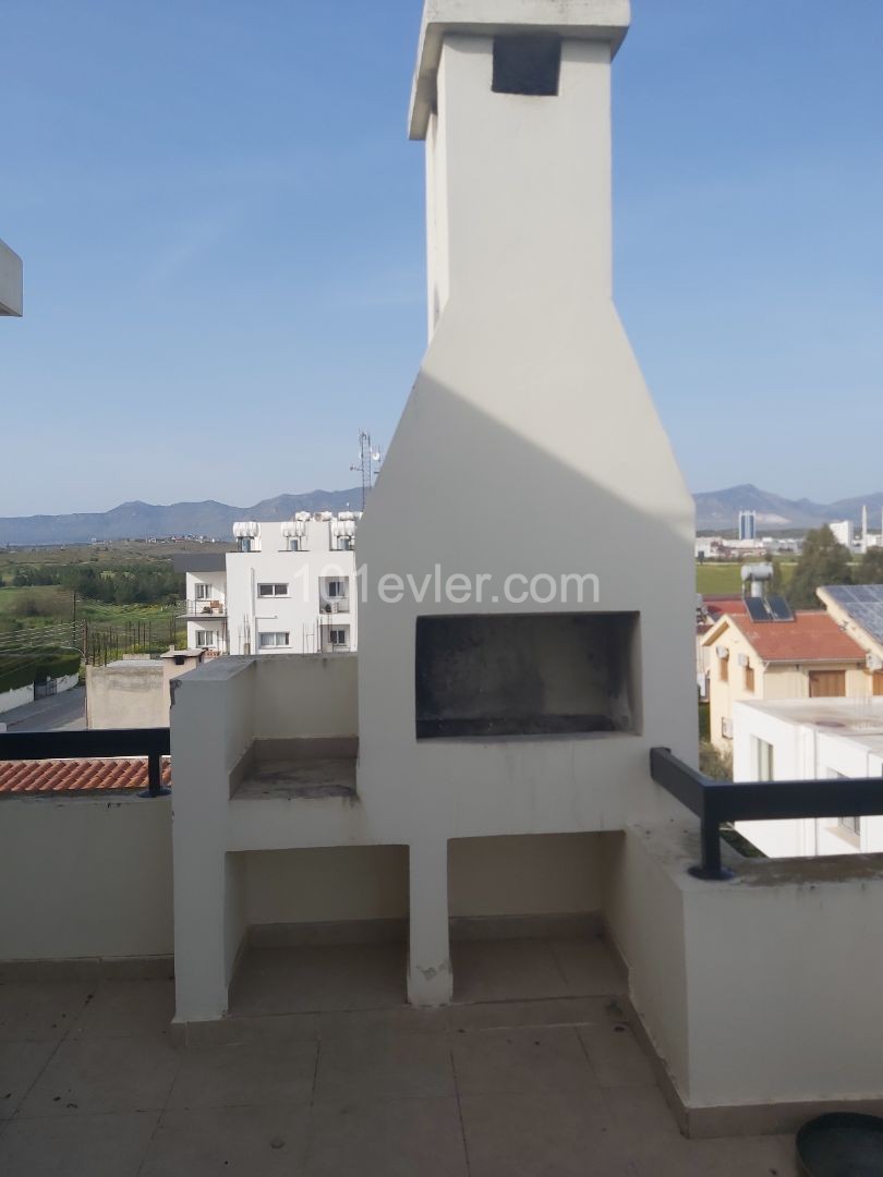 3+1 pentause for rent in Gonyeli ** 