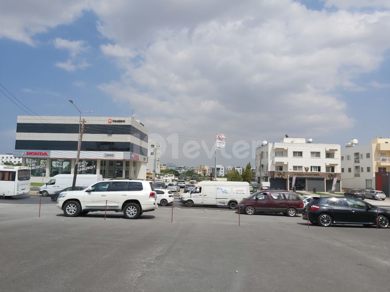 Commercial (warehouse) permitted workplace in Kaymakli district of Nicosia ** 