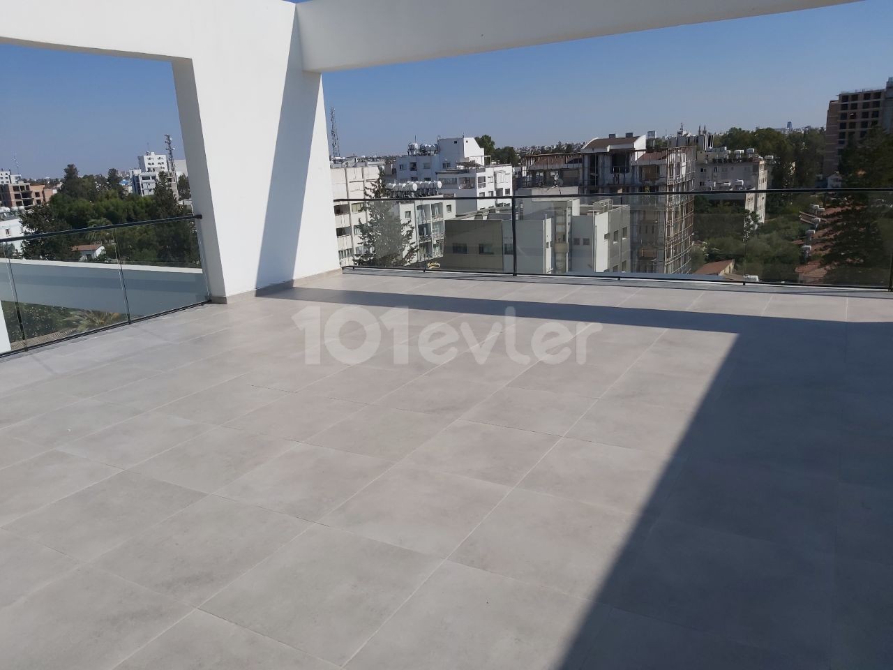 2+1 Pentause for rent in Nicosian heart Yenişehir ** 