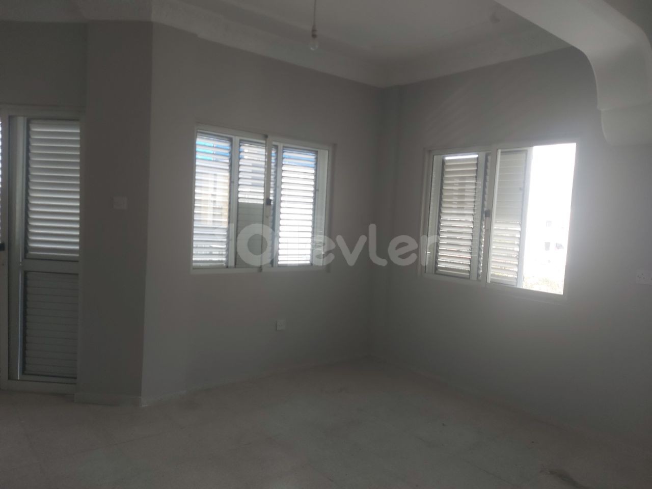 3+1 apartment for sale in Gonyel