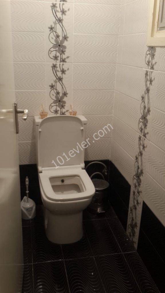 Güzelyurt Merkezde Kiralık Daire