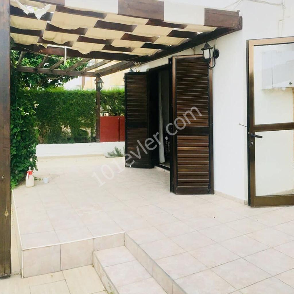 Semi Detached For Sale in Girne Merkez, Kyrenia