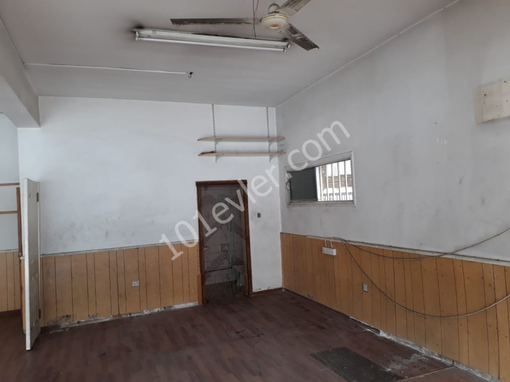 Shop To Rent in Girne Merkez, Kyrenia