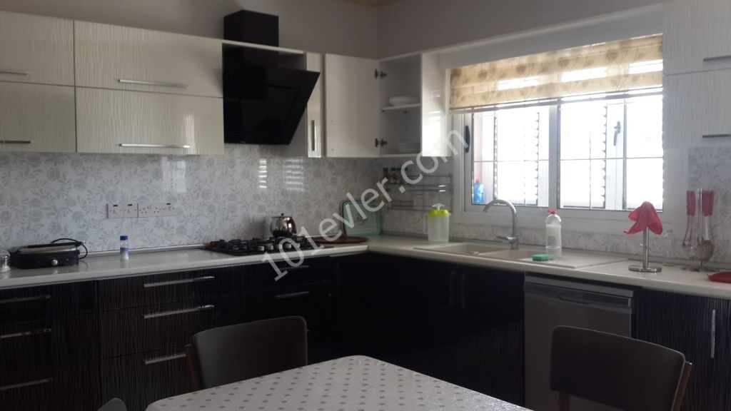 Detached House For Sale in Gaziveren, Lefke