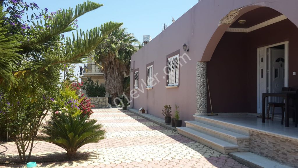 Detached House For Sale in Gaziveren, Lefke