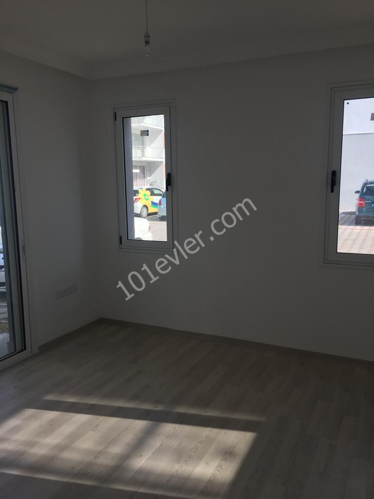 Girne Alsancakta Kiralık Eşyasız 2+1