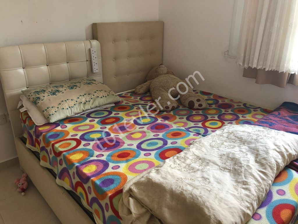 Girne 23 Nisan İlkokulu Arkası Kiralık 2+1 Daire