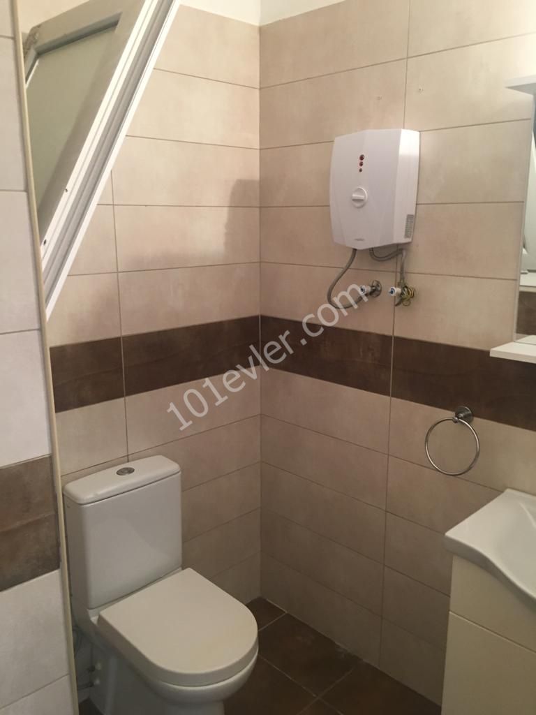 Girne Terranova Arkası Kiralık 1+1 Çok Temiz