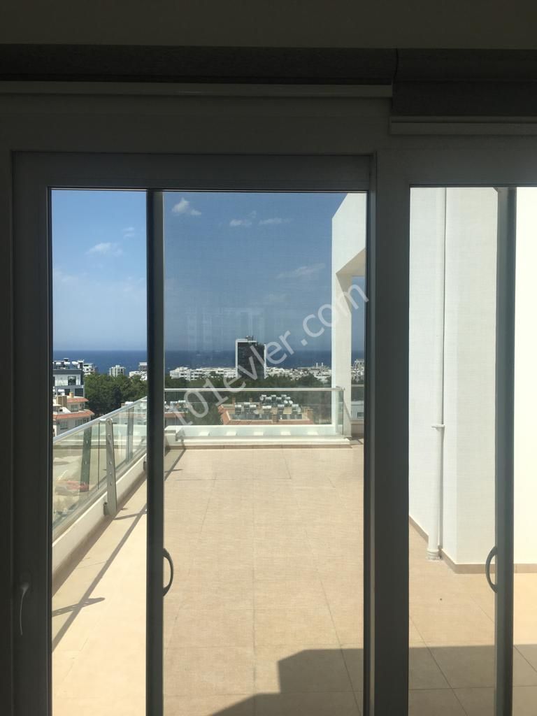 Penthouse Mieten in Girne Merkez, Kyrenia