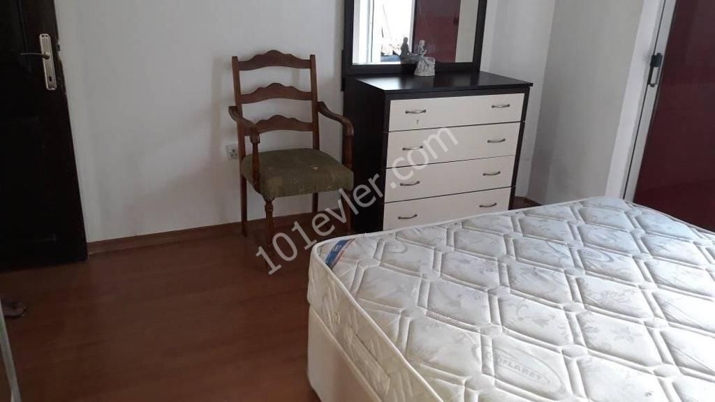 Girne Jasmine Court Bölgesinde Eşyalı 3+1 Kiralık Daire