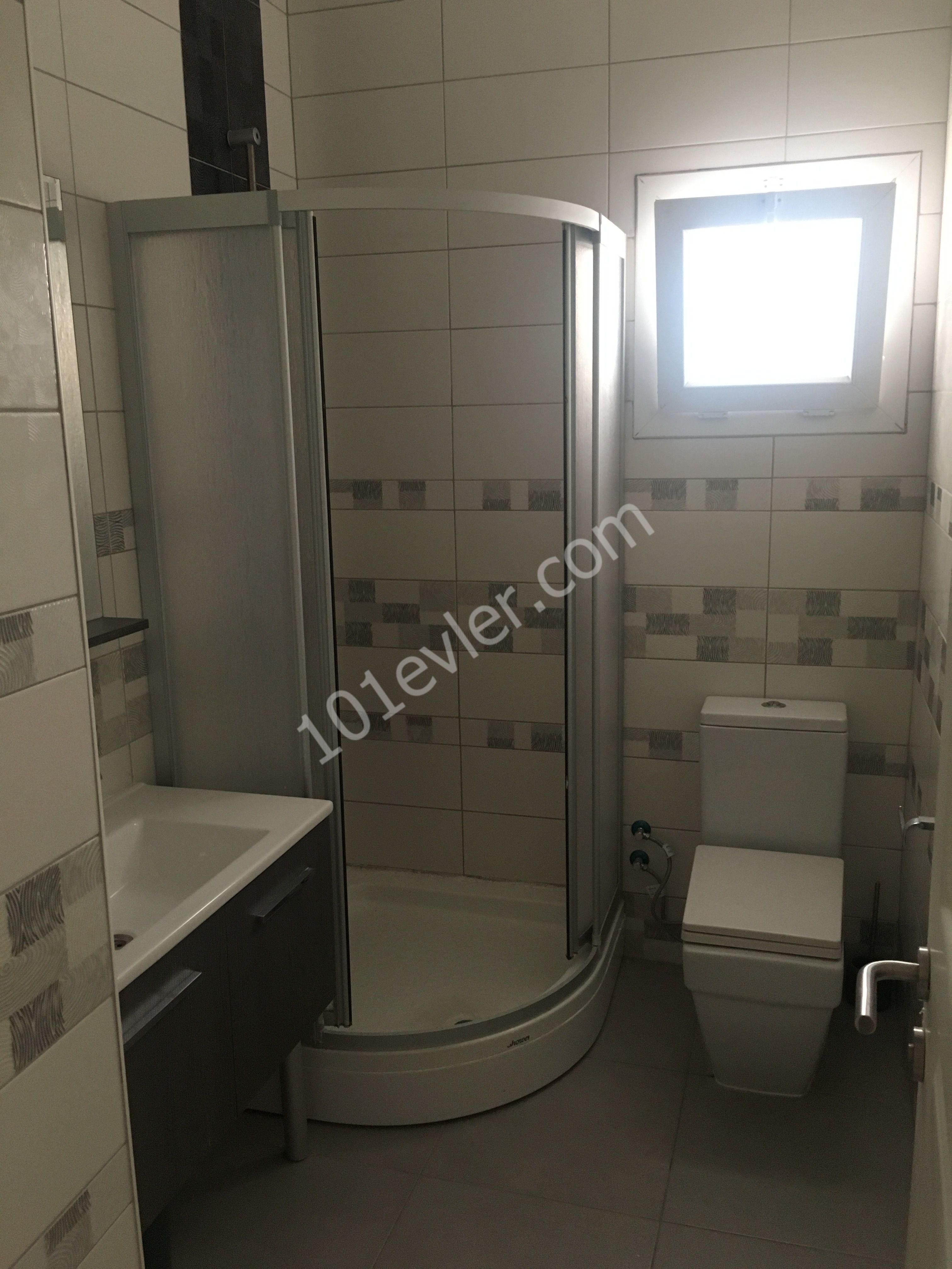 Lefkoşa Dereboyuna Yakın Yeni Bina Eşyalı 2+1 Kiralık Daire 