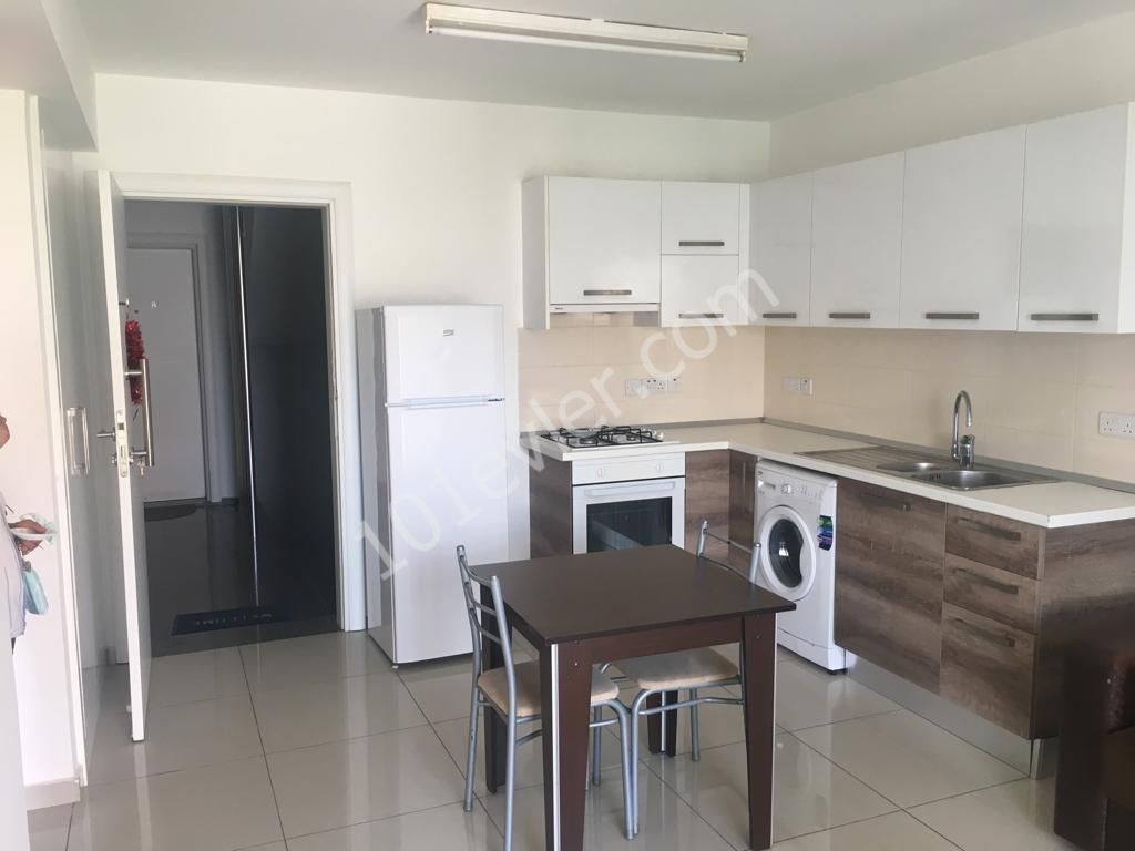 Flat To Rent in Karaoğlanoğlu, Kyrenia