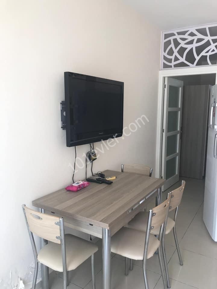 Karaoğlanoğlu Merkezde Denize Çok Yakın Yeni 1+1 Kiralık Daire