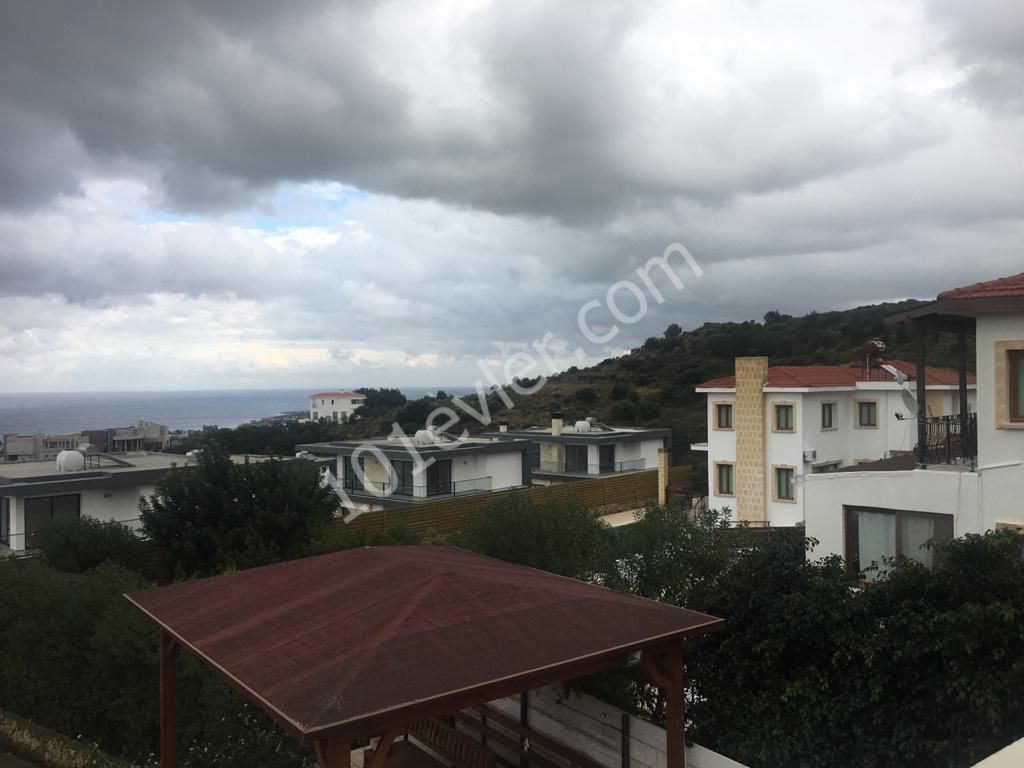 Villa To Rent in Karaoğlanoğlu, Kyrenia