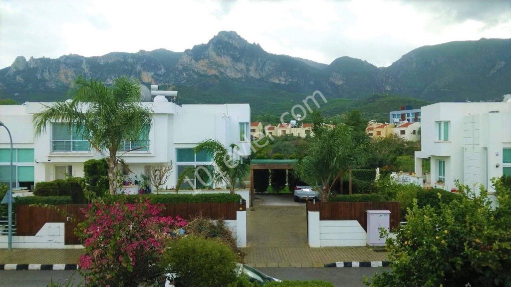 3 Bedroom Twin-Villa with Private Large Garden and Common Pool