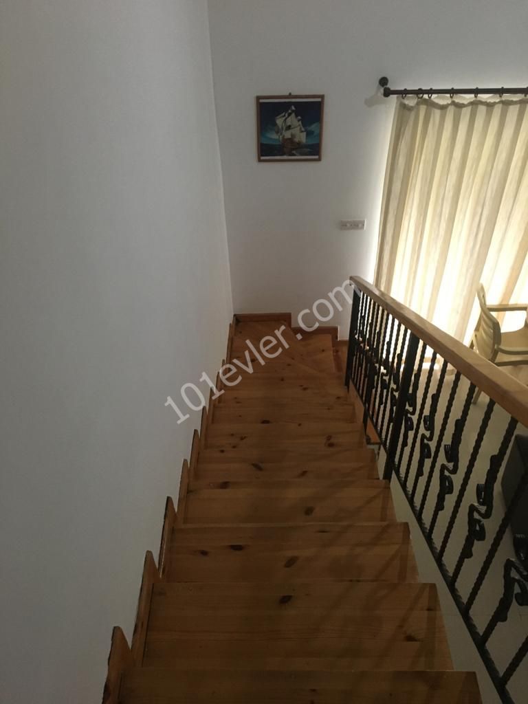 Günlük Kiralık Ev 2+1 Girne Merkeze Yakın  