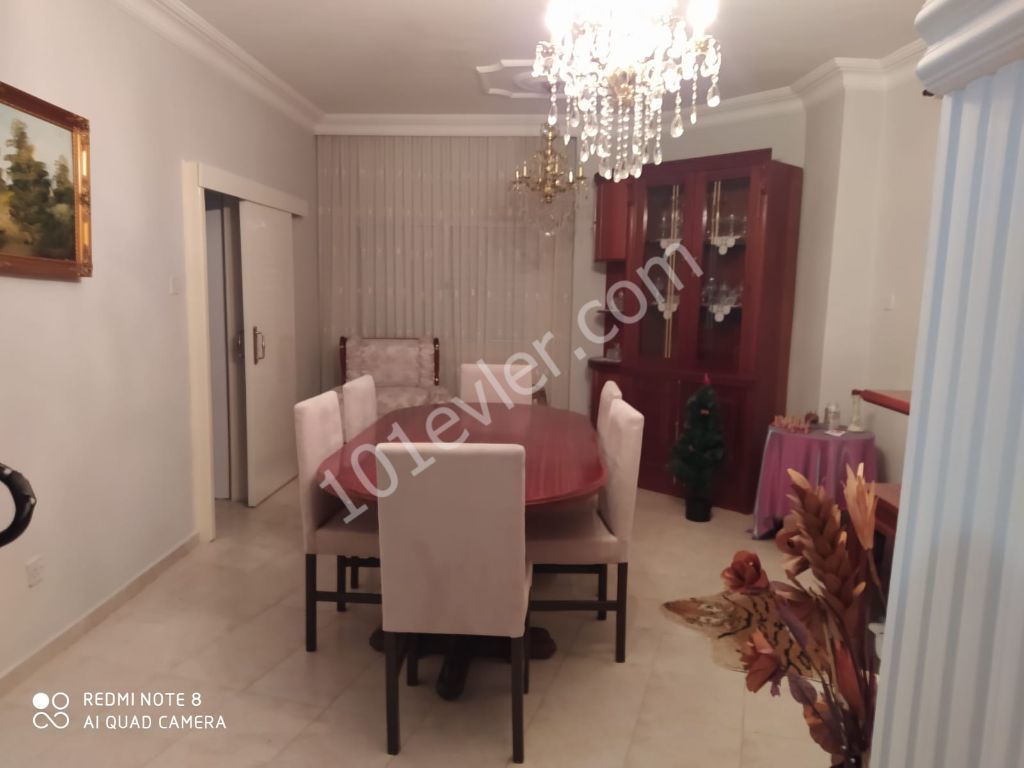 3 Bedroom Flat for Rent Güzelyurt 