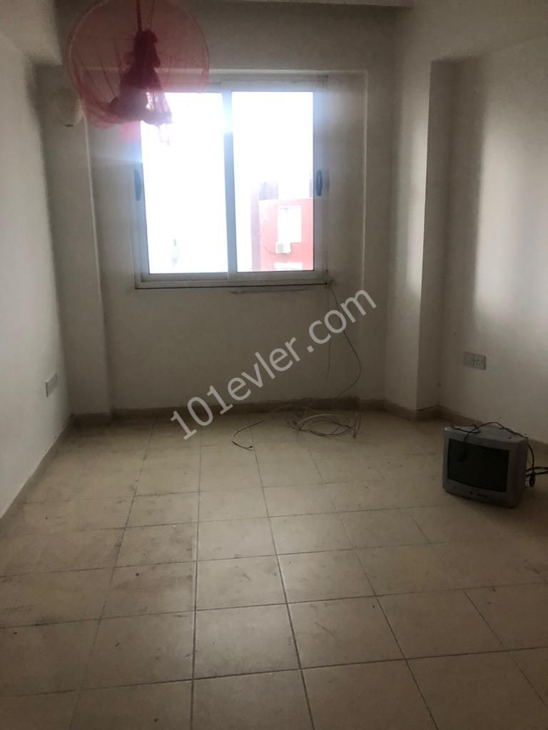 3 Bedroom Flat for Sale in Nicosia