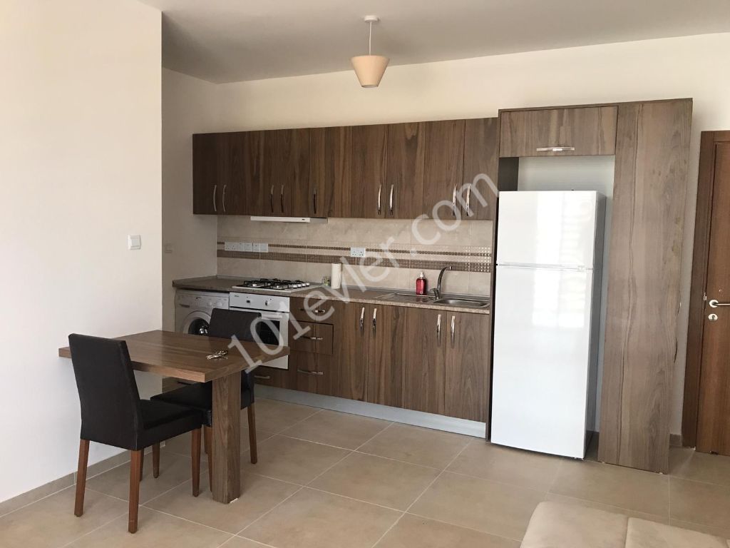 Flat To Rent in Karaoğlanoğlu, Kyrenia