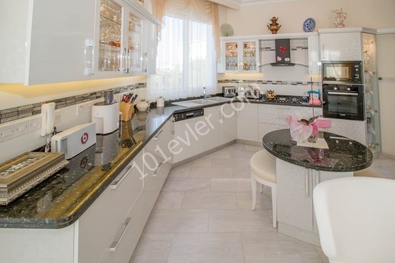 Luxury Villa for Sale in Yenikent-Detached ** 