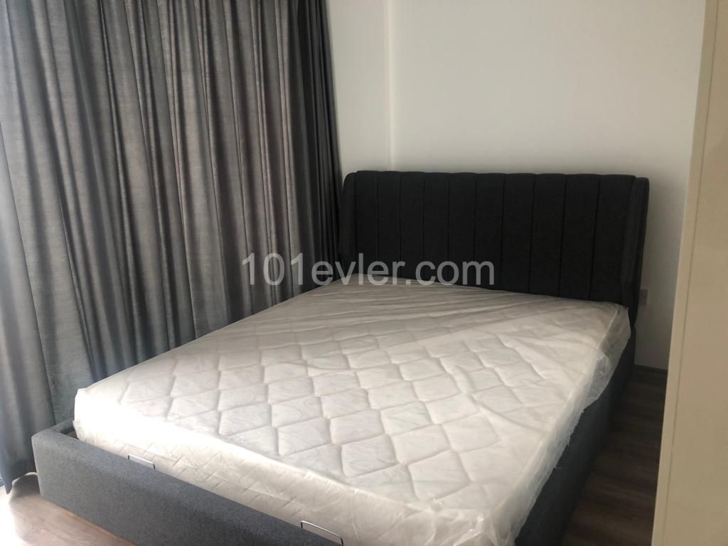 Girne Merkez'de Yeni Site İçi Kiralık EŞYALI 2+1 Lüks Daire