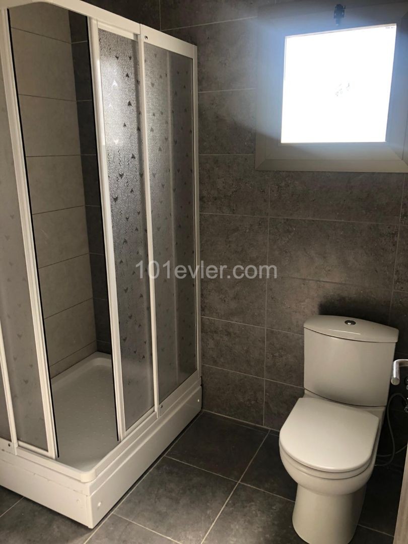 1+1 Wohnung Zum Verkauf Null Mit Terrasse Mit Meerblick In Kyrenia Olivenhain ** 