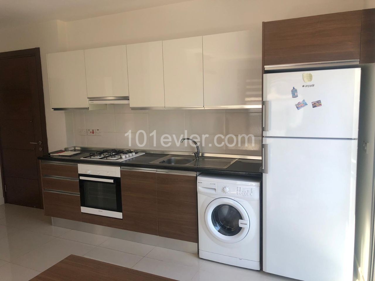 Girne ‘de Merkeze Yakın Kiralık Yeni 1+1 Daire