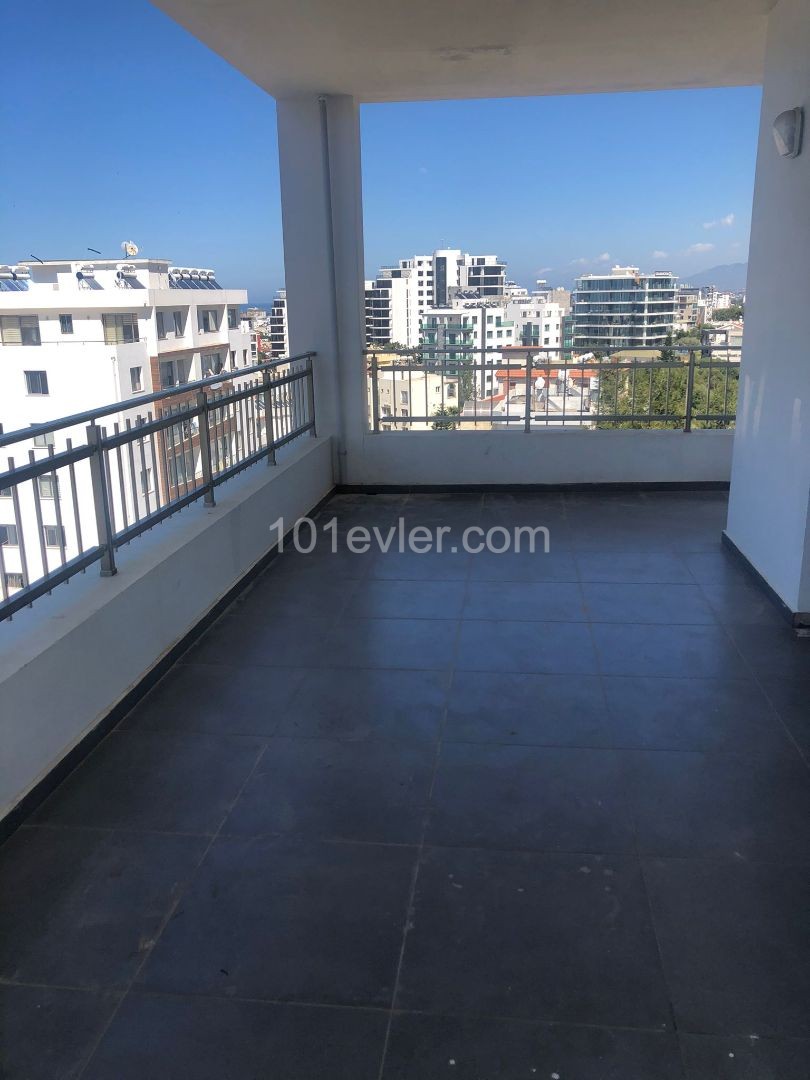 Penthouse Mieten in Girne Merkez, Kyrenia