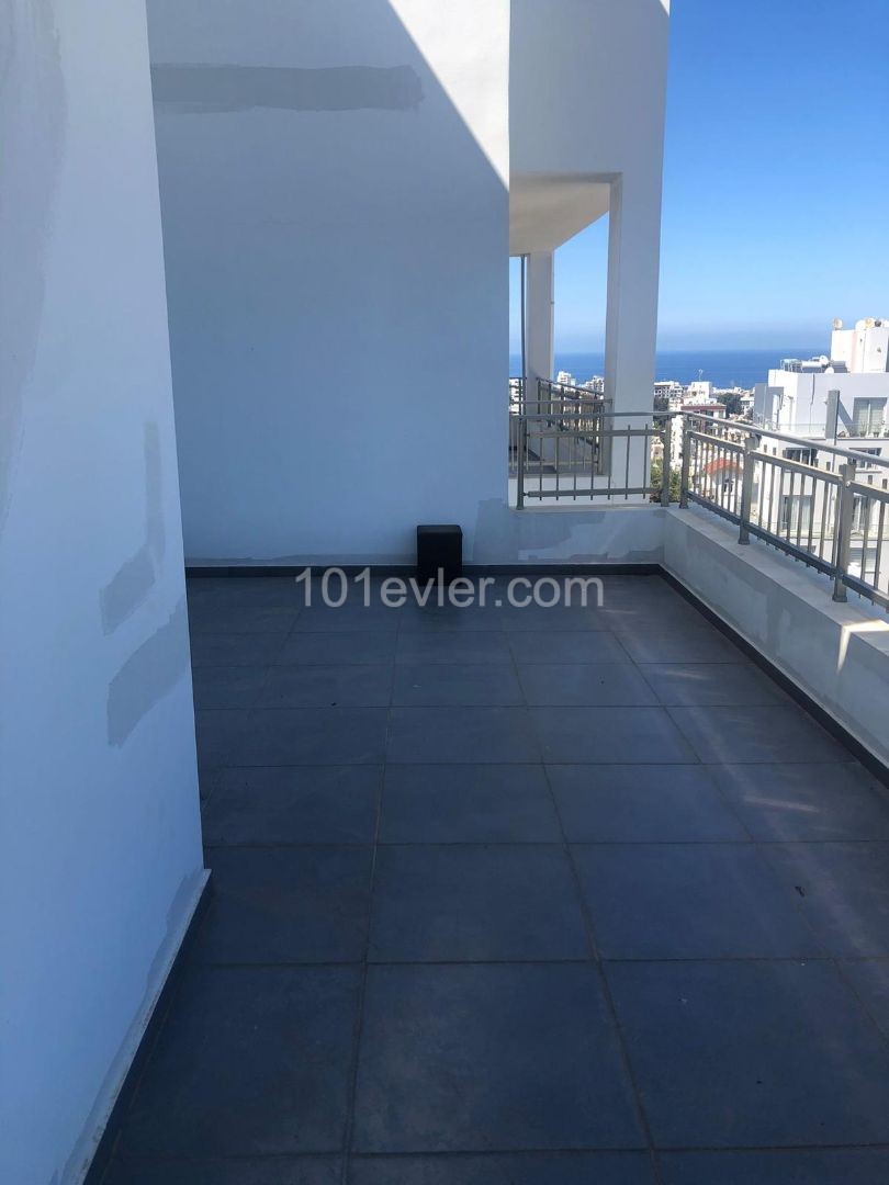 Penthouse Mieten in Girne Merkez, Kyrenia