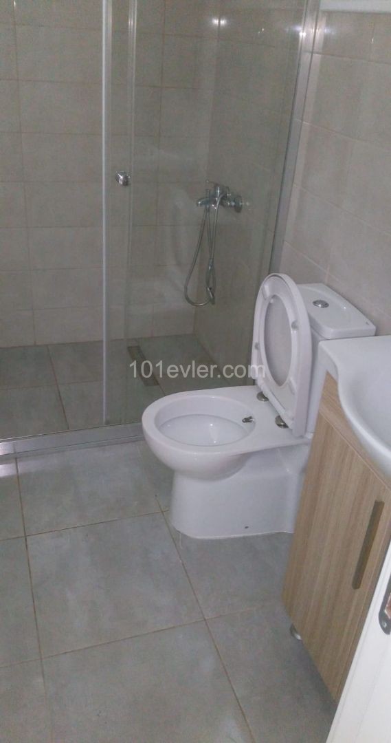 GAU Yakını Yeni Geniş Kiralık 1+1 Daire