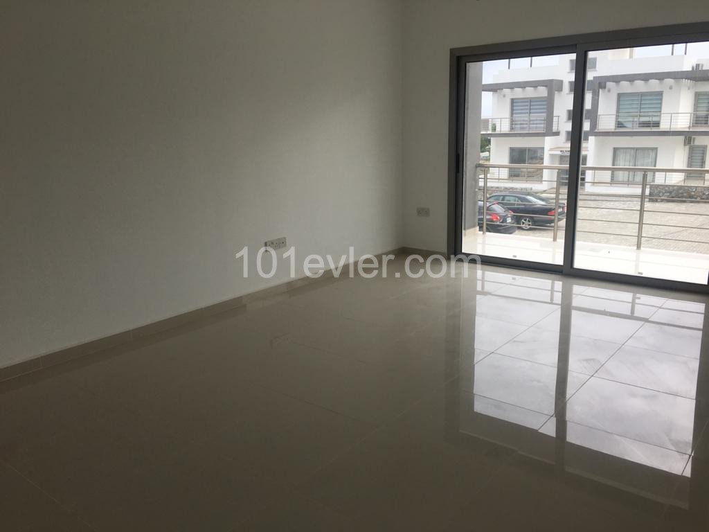 2 Bedroom Flat for sale 180 m² in Alsancak, Girne, North Cyprus
