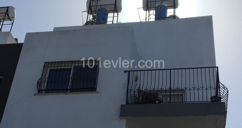 Penthouse Zu Verkaufen In Kyrenia Alsancak 3 1 ** 