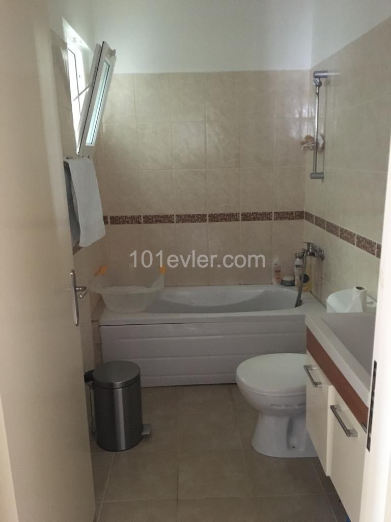 Penthouse Zu Verkaufen In Kyrenia Alsancak 3 1 ** 