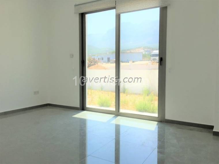 Villa Zum Verkauf In Kyrenia Alsancak 3 1 ** 