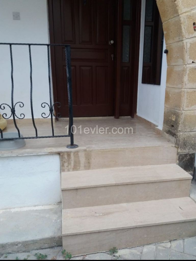 Girne Alsancak Satılık Villa 3 1