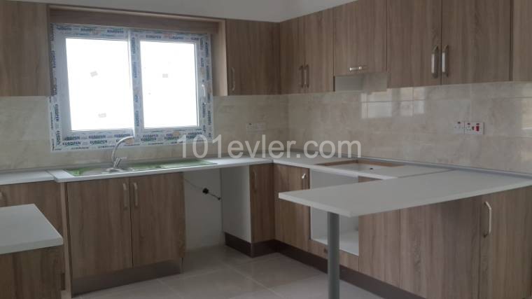 3 Bedroom Flat for sale 140 m² in Dikmen, Girne, North Cyprus