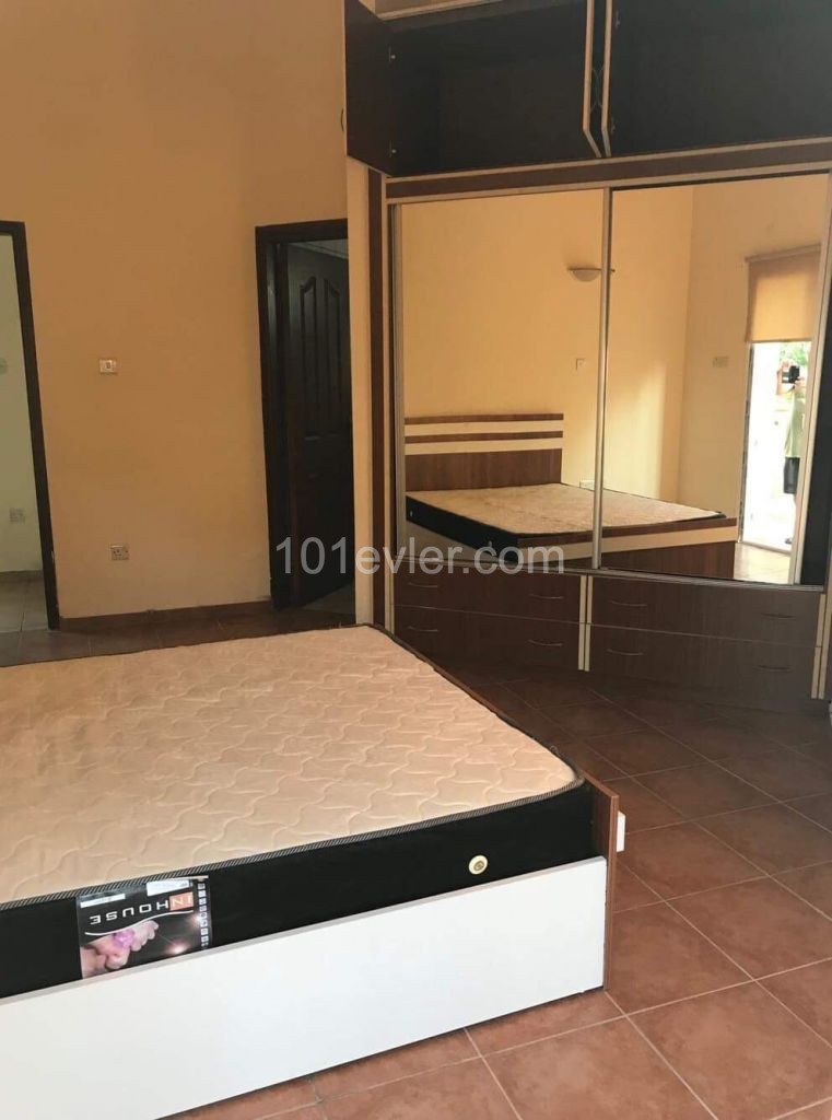 Girne Karşıyaka Satılık Villa 3 1