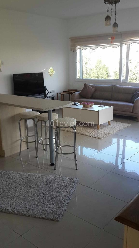 Penthouse Zu Verkaufen In Kyrenia Lapta 3 1 ** 