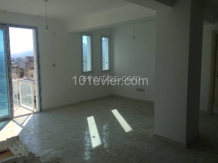 3 Bedroom Flat for sale 115 m² in Girne Merkez, Girne, North Cyprus