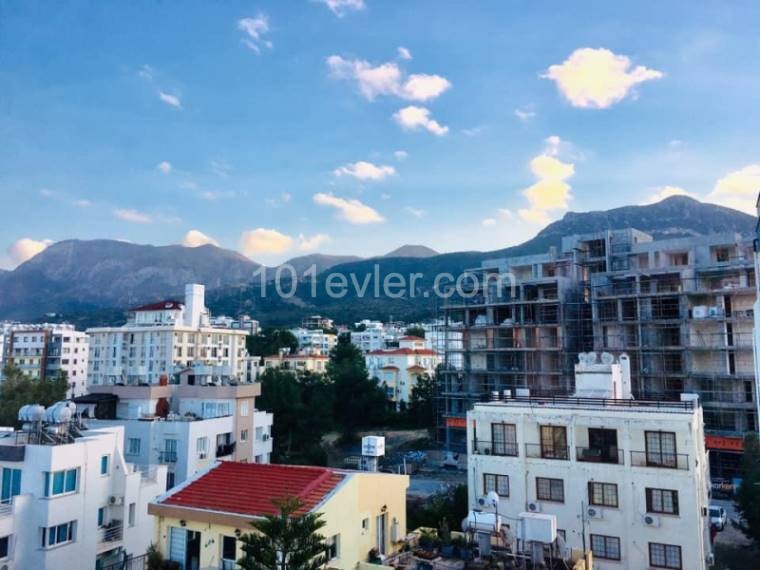 3 Bedroom Flat for sale 120 m² in Girne Merkez, Girne, North Cyprus