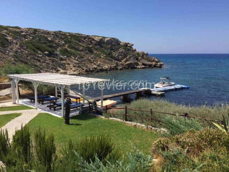 5 Bedroom Villa for sale 270 m² in Tatlısu, Mağusa, North Cyprus