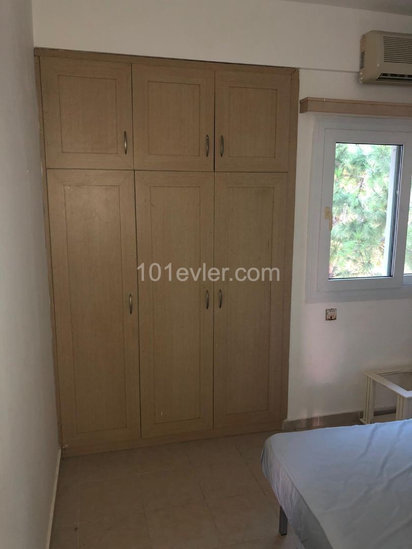 Flat for Sale in Girne Center with Turkish Title