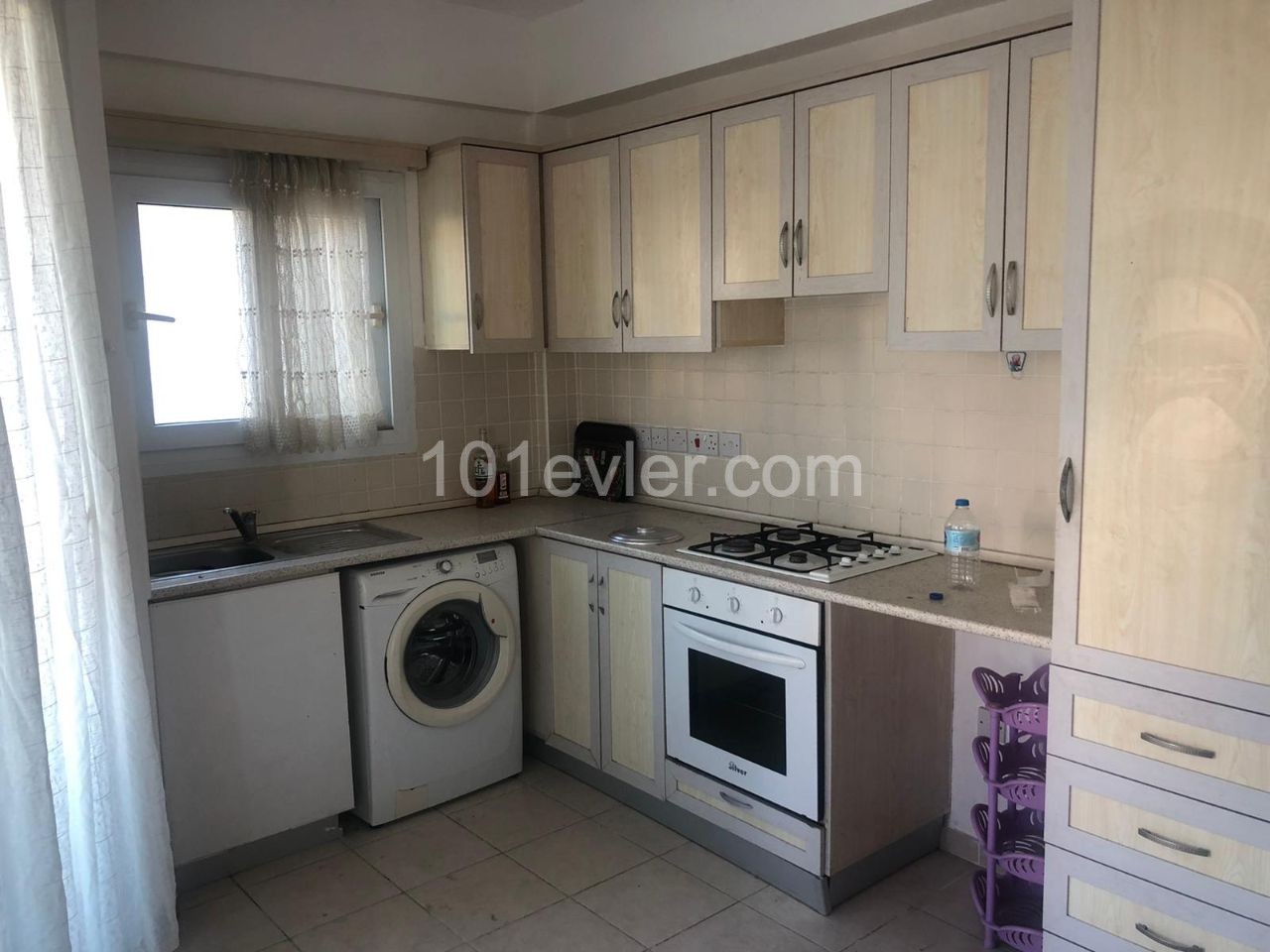 Flat for Sale in Girne Center with Turkish Title