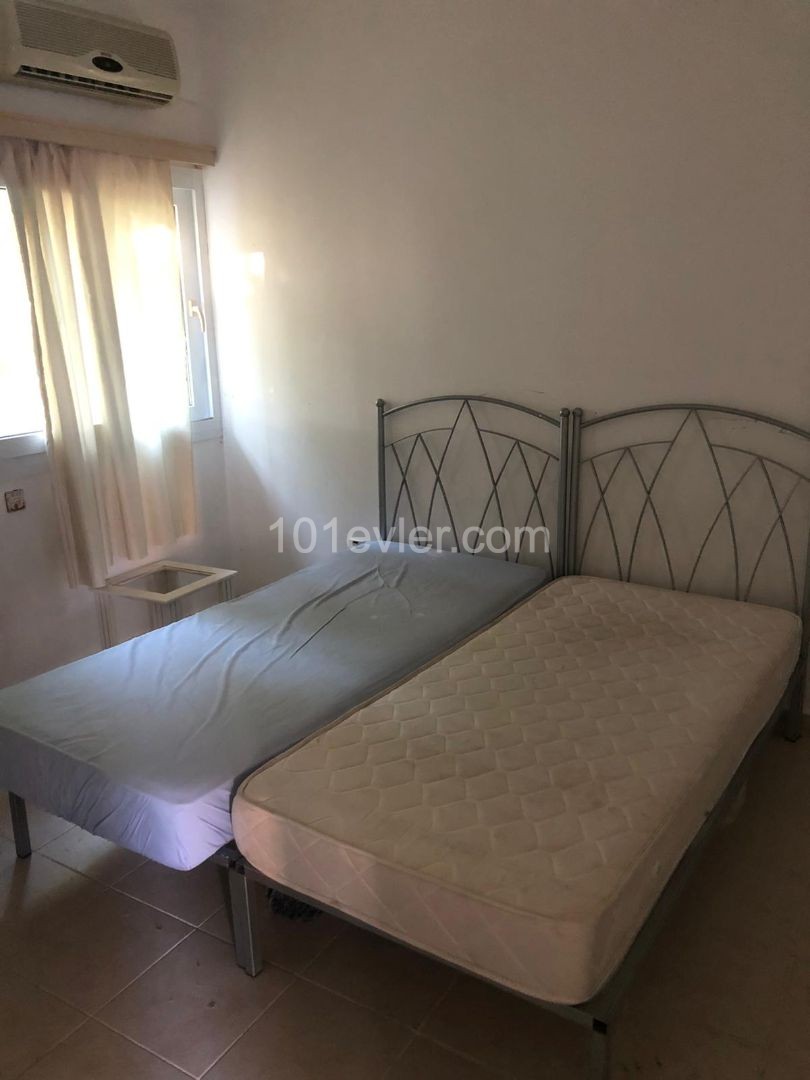 Flat for Sale in Girne Center with Turkish Title