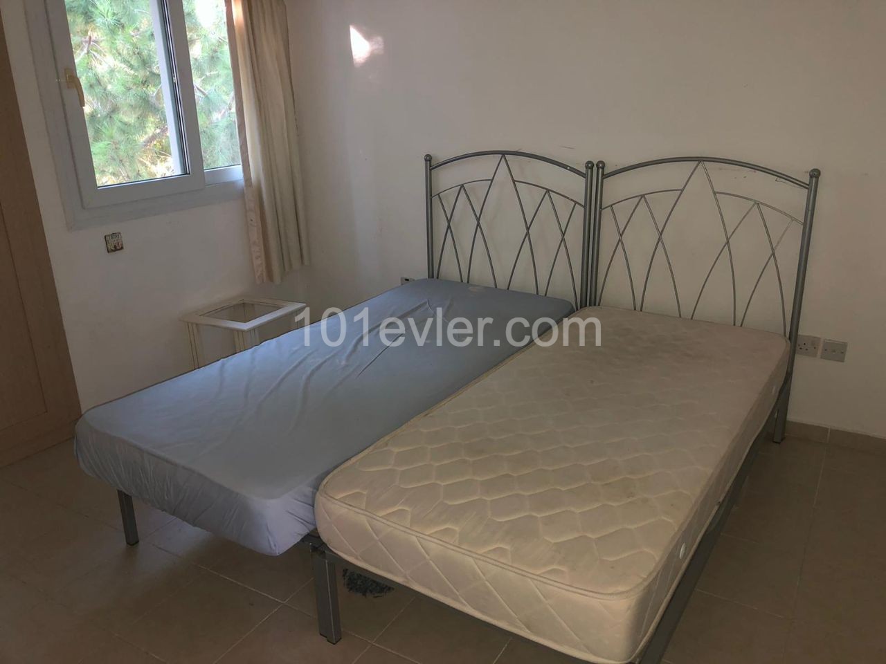 Kyrenia Zentrum Zu Verkaufen Wohnung 2 1 ** 