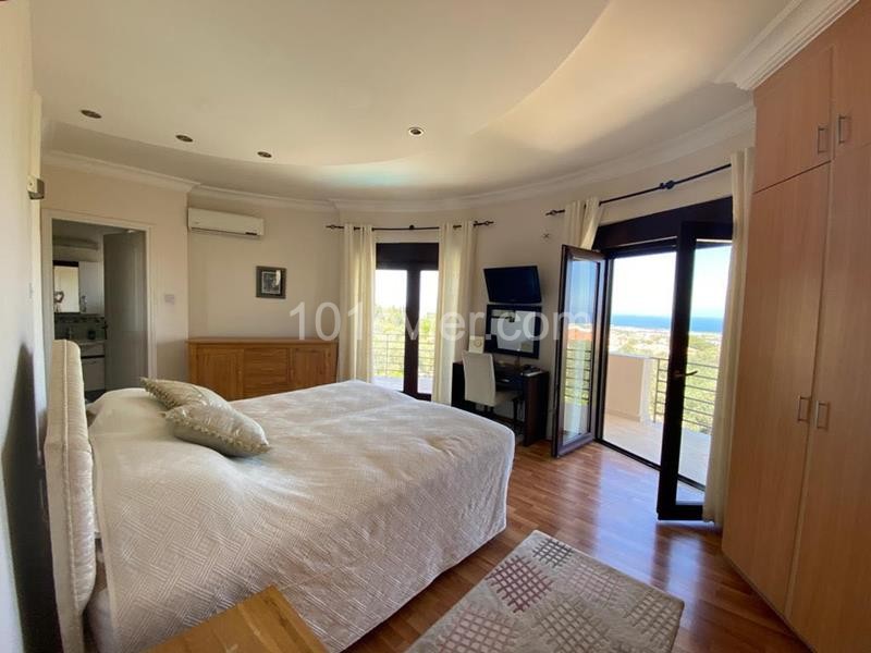 4 Bedroom Villa for sale 390 m² in Bellapais, Girne, North Cyprus