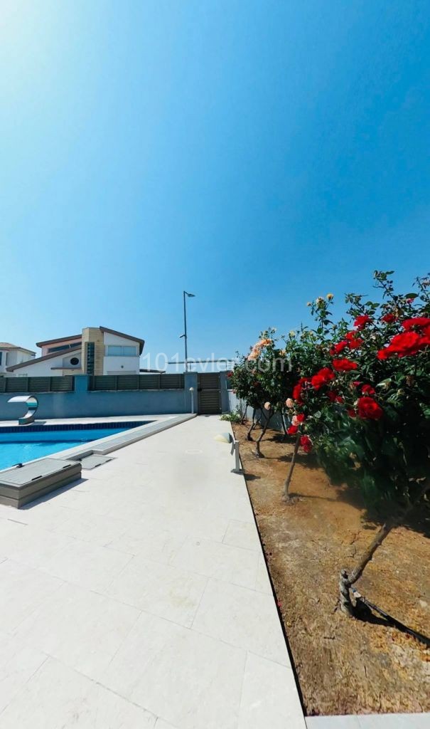 5 Bedroom Villa for sale 500 m² with fireplace in Yenikent, Lefkoşa, North Cyprus
